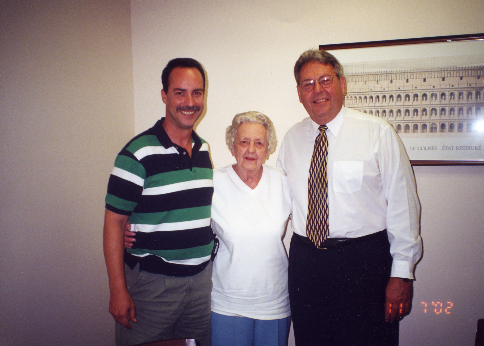 Thom, Lillian and Major Zucco 2002
